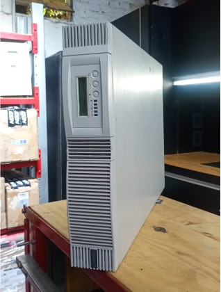 ups-lyonn-2000va-rack 1